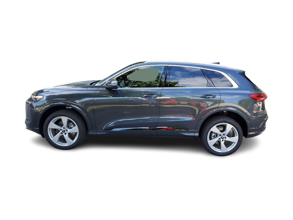 Thumbnail: 2025 Audi Q5 - 2