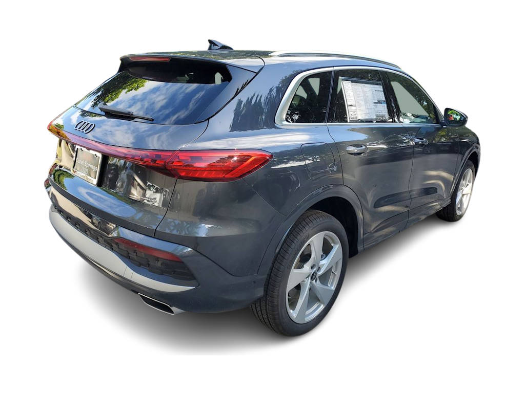 Thumbnail: 2025 Audi Q5 - 8