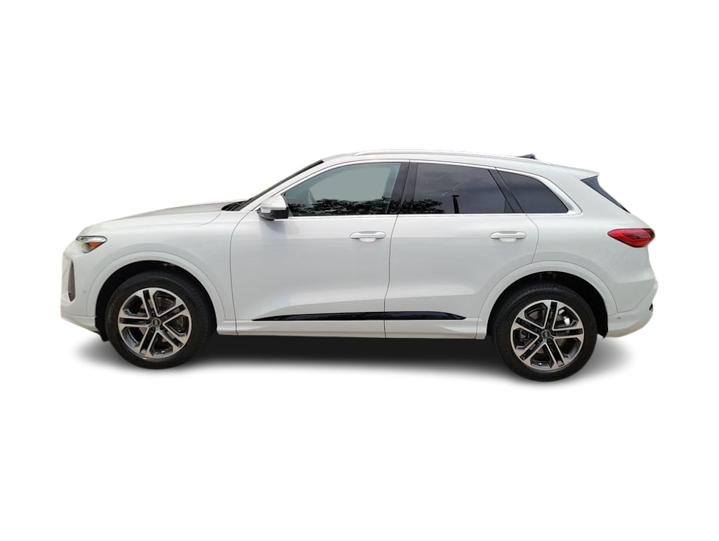 Thumbnail: 2025 Audi Q5 - 24