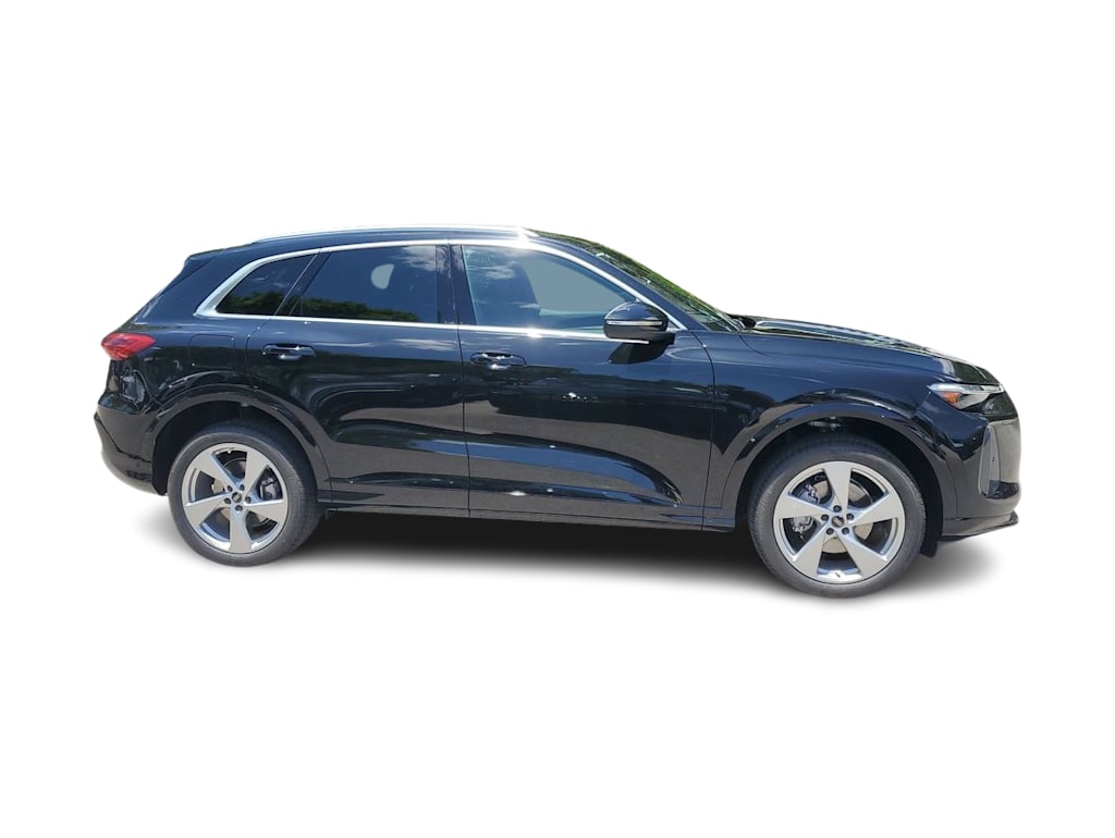 Thumbnail: 2025 Audi Q5 - 22