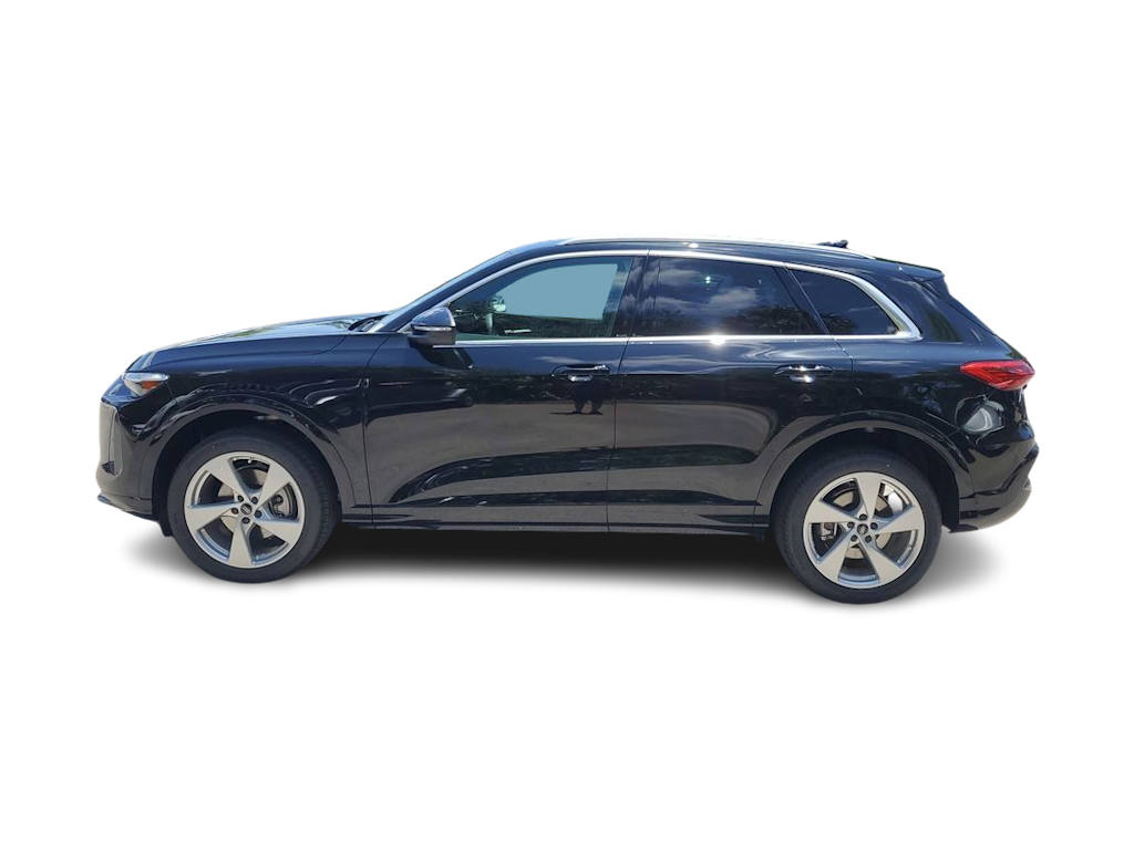 Thumbnail: 2025 Audi Q5 - 3