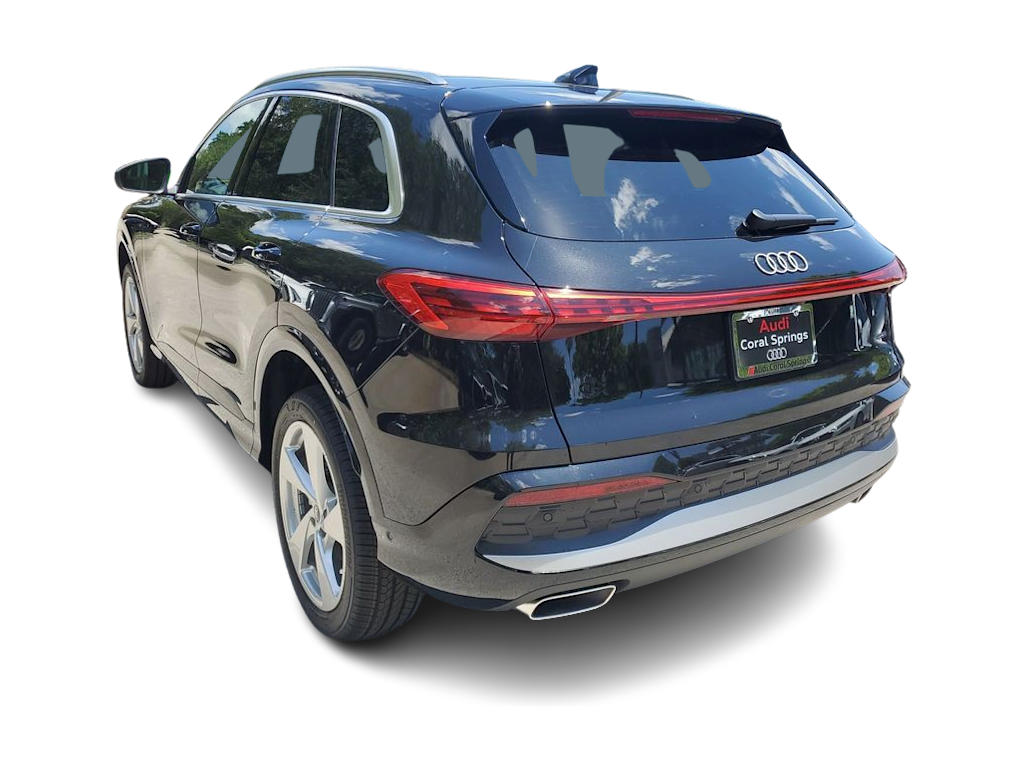 Thumbnail: 2025 Audi Q5 - 4