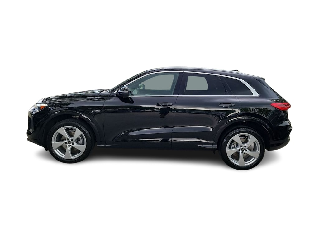 Thumbnail: 2025 Audi Q5 - 23