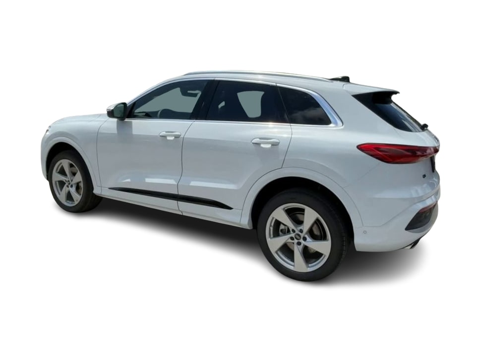 Thumbnail: 2025 Audi Q5 - 23