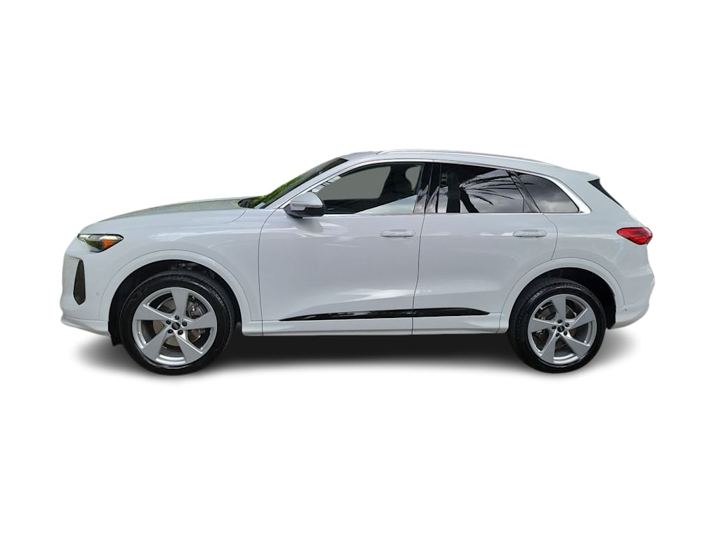Thumbnail: 2025 Audi Q5 - 28