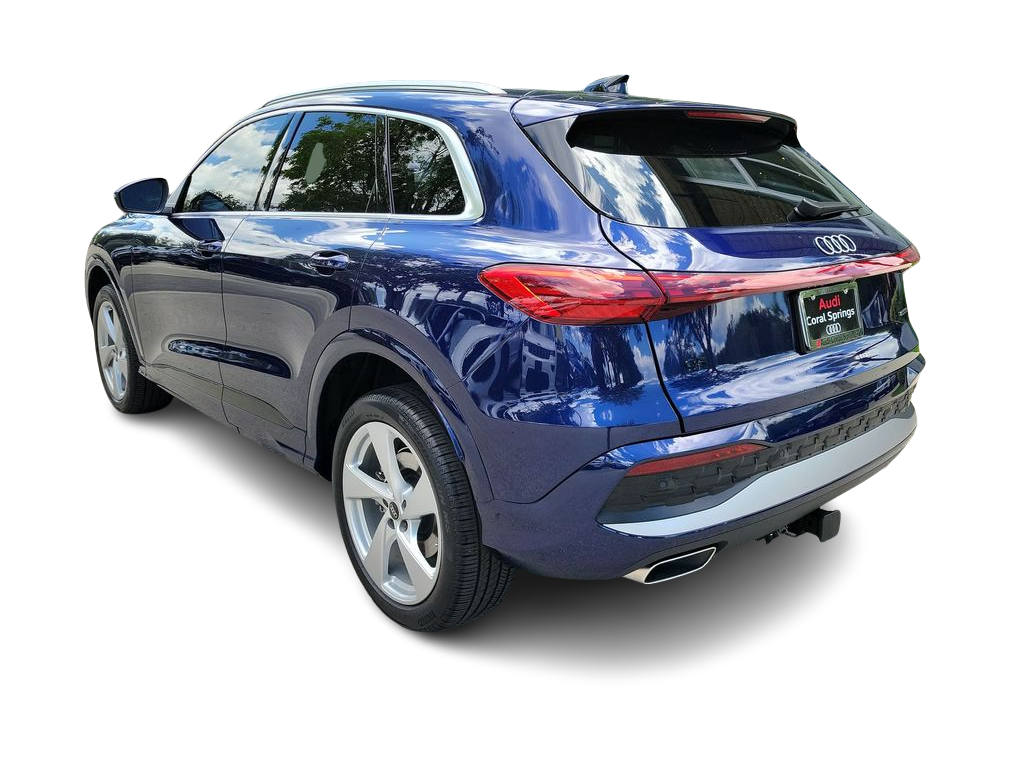 Thumbnail: 2025 Audi Q5 - 4