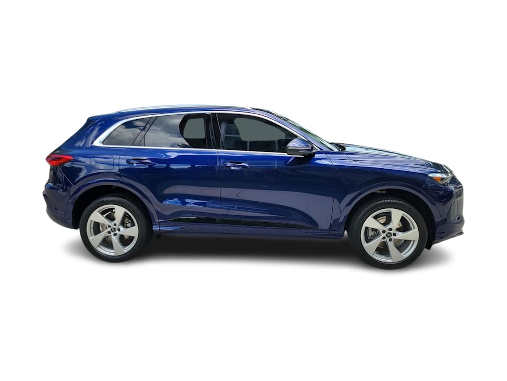 Thumbnail: 2025 Audi Q5 - 23
