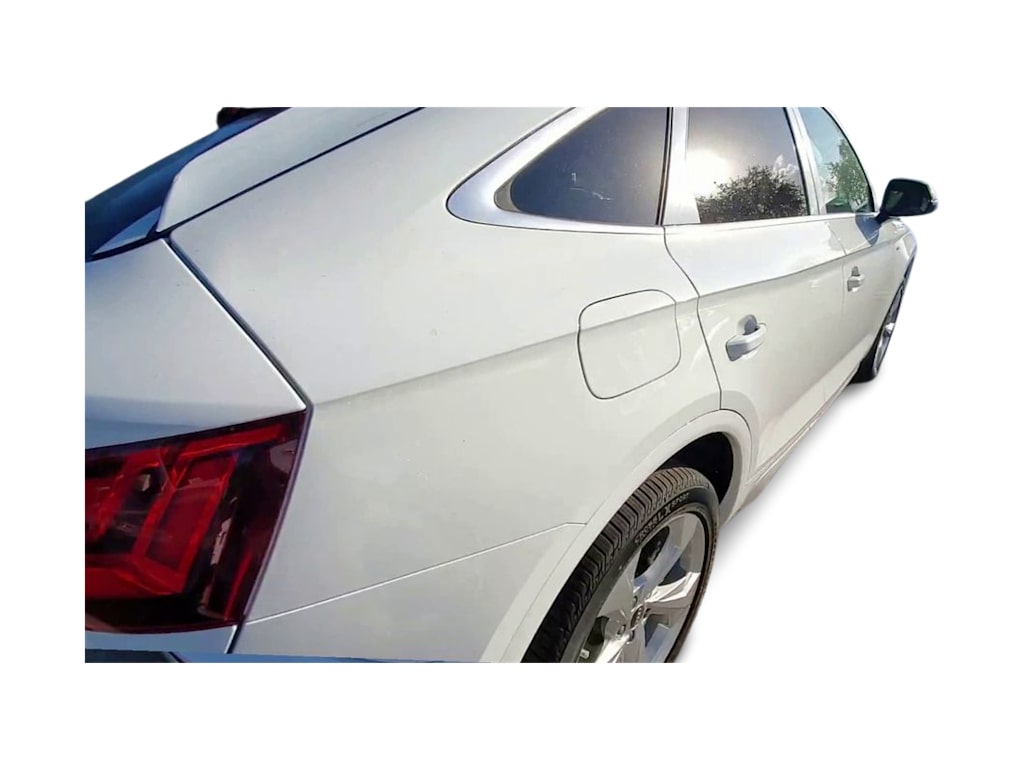 Thumbnail: 2024 Audi Q5 - 21