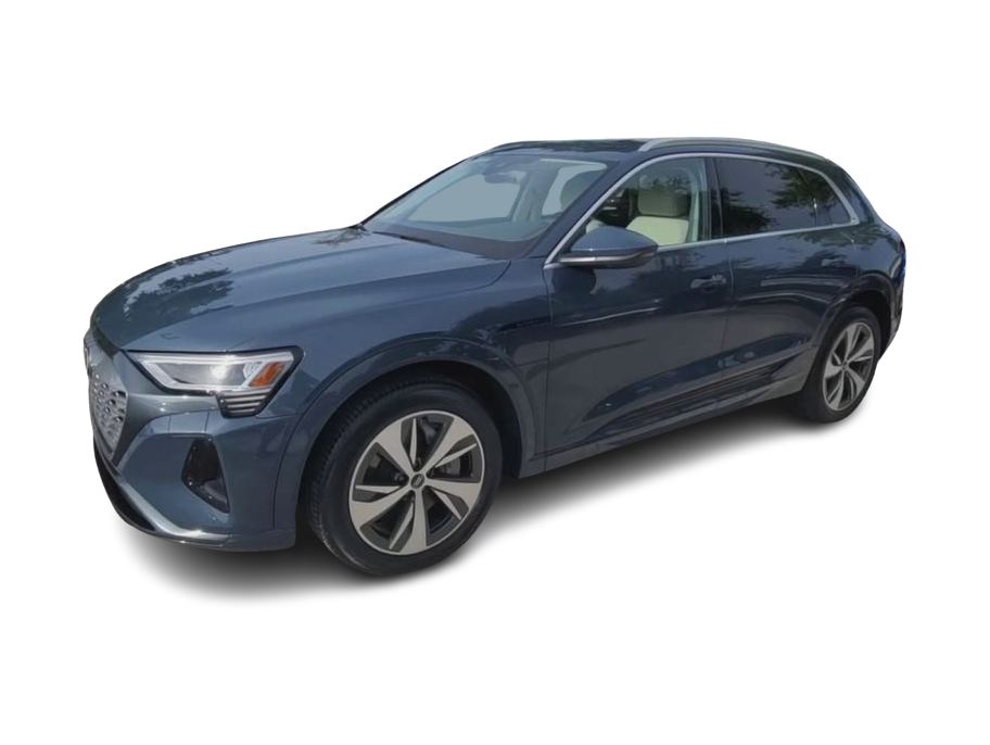 Thumbnail: 2024 Audi Q8 e-tron - 22