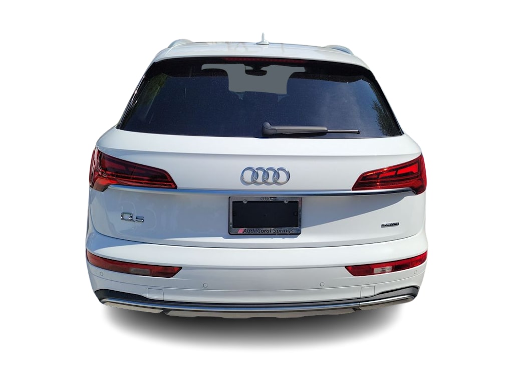 Thumbnail: 2023 Audi Q5 - 4