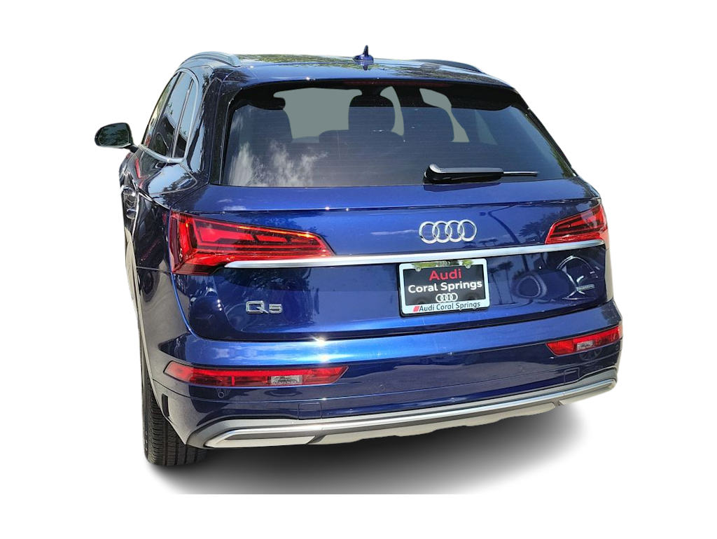 Thumbnail: 2023 Audi Q5 - 4