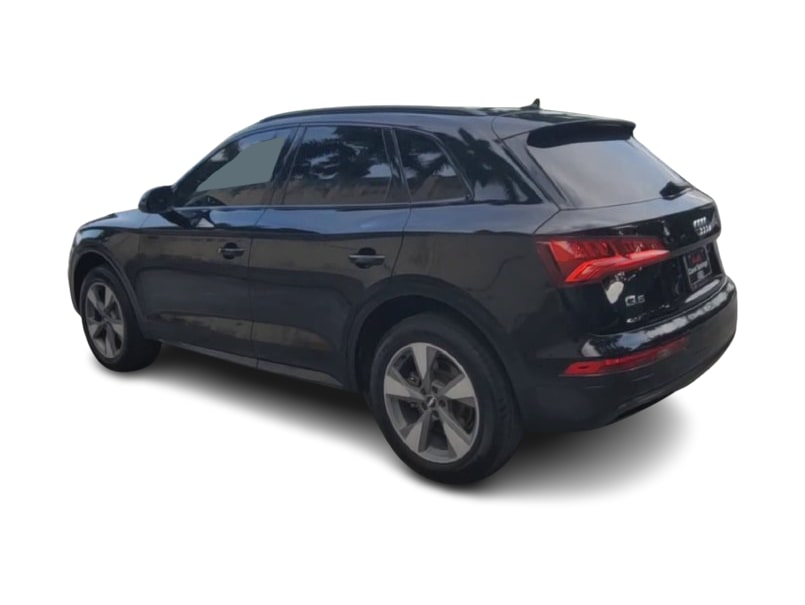 Thumbnail: 2020 Audi Q5 - 4