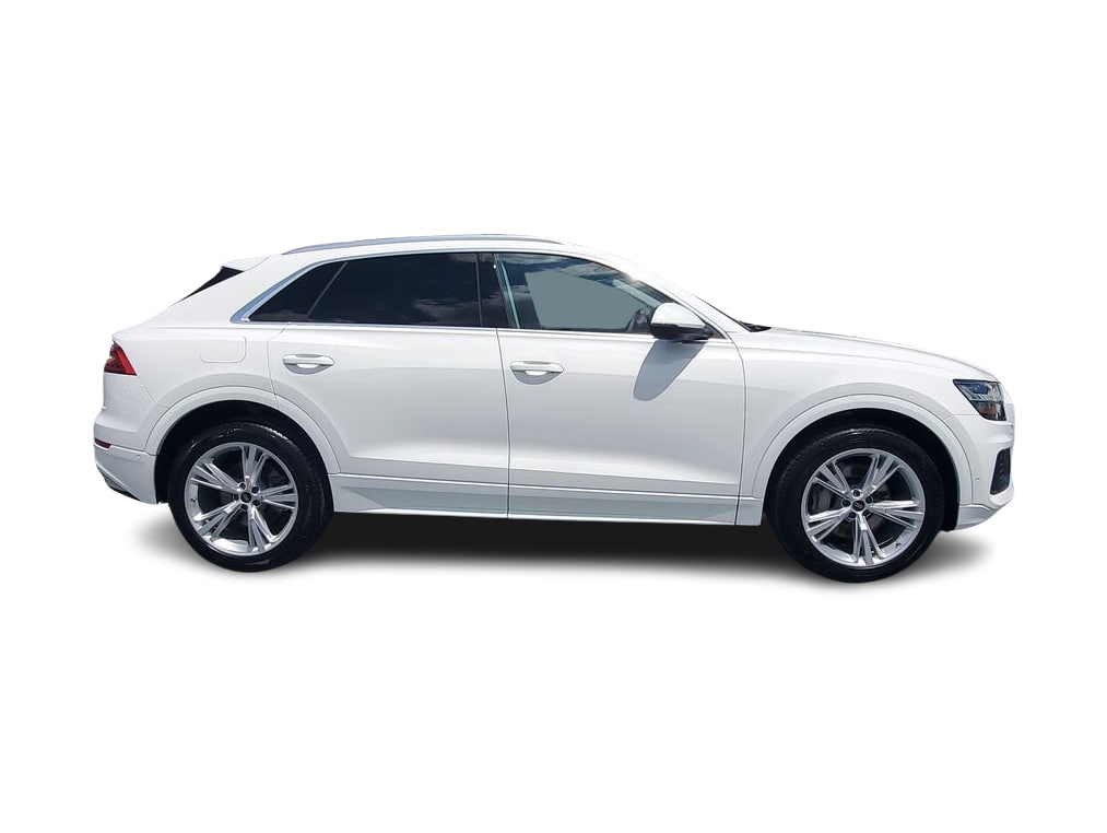 Thumbnail: 2023 Audi Q8 - 22