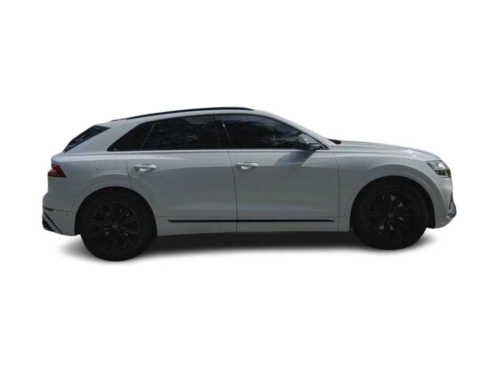 Thumbnail: 2023 Audi SQ8 - 24