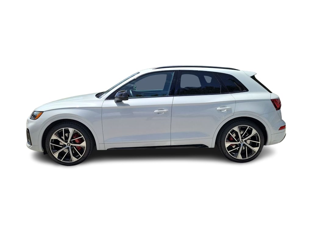 Thumbnail: 2023 Audi SQ5 - 3
