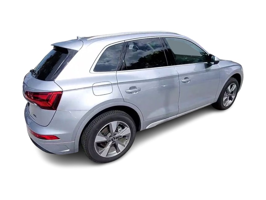 Thumbnail: 2023 Audi Q5 - 9