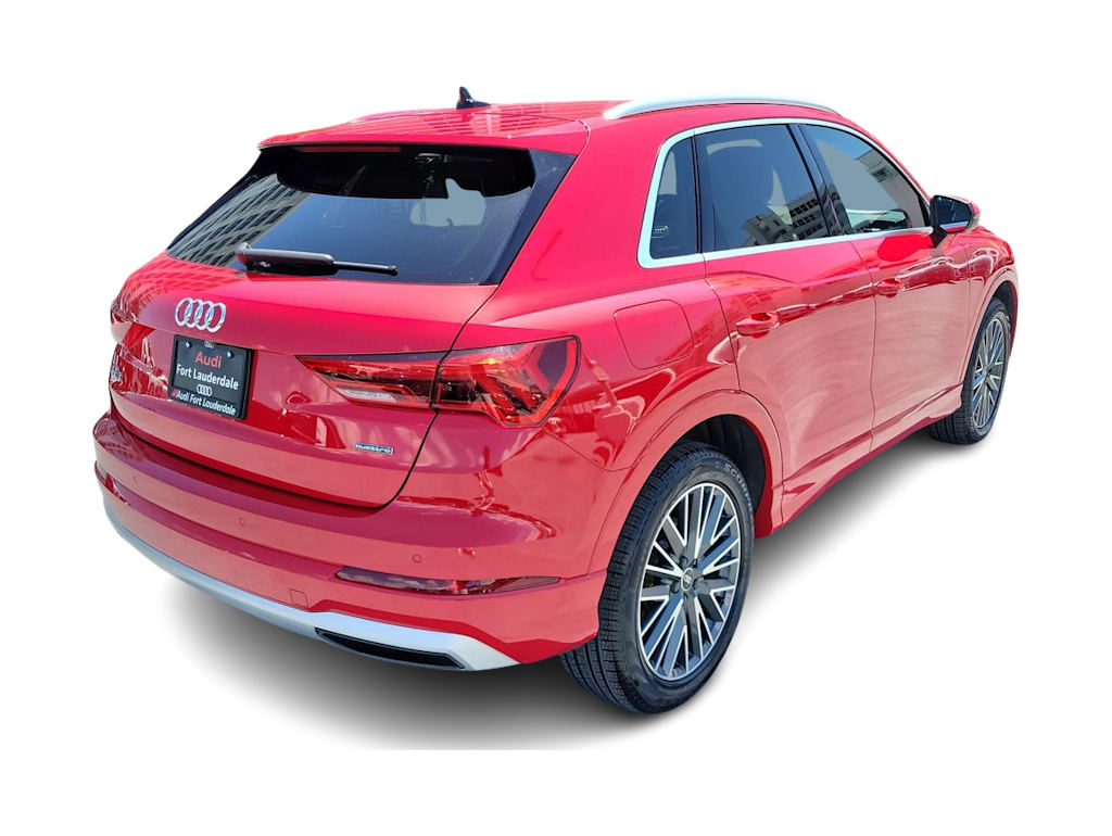 Thumbnail: 2021 Audi Q3 - 18