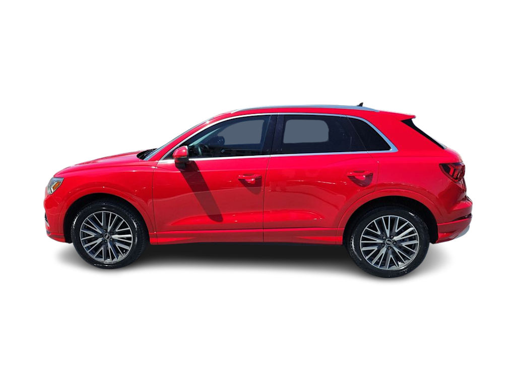 Thumbnail: 2021 Audi Q3 - 3