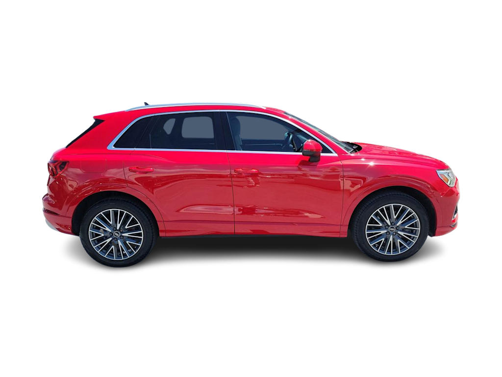 Thumbnail: 2021 Audi Q3 - 19