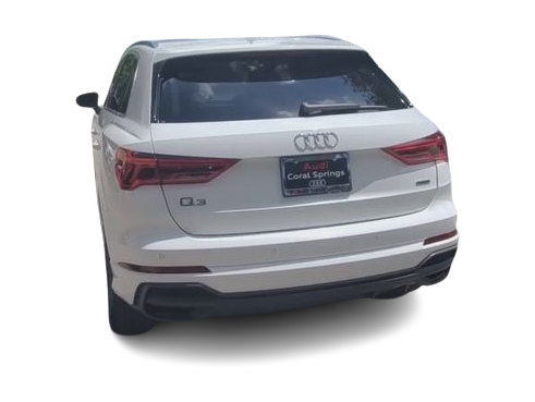 Thumbnail: 2024 Audi Q3 - 6