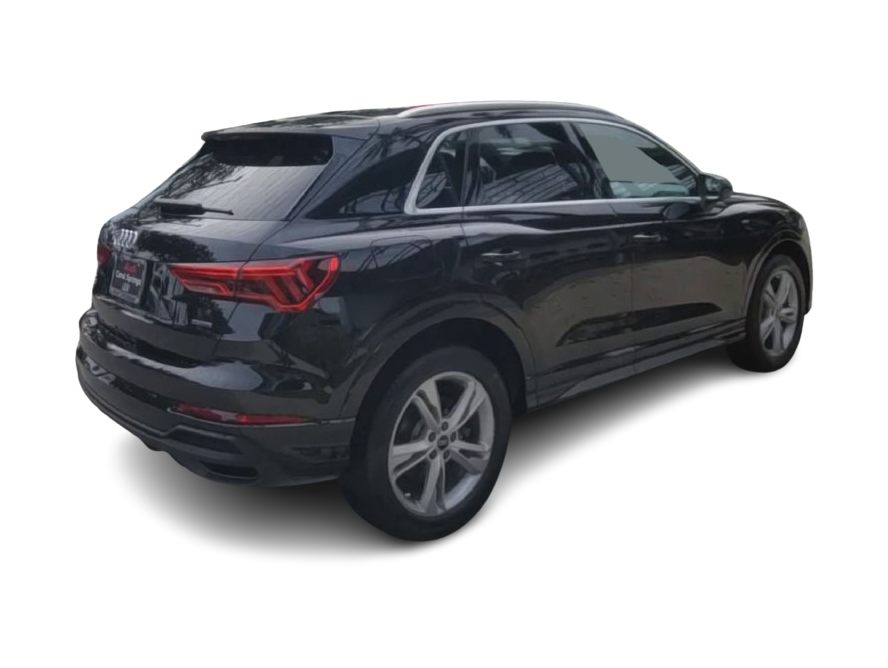 Thumbnail: 2024 Audi Q3 - 22