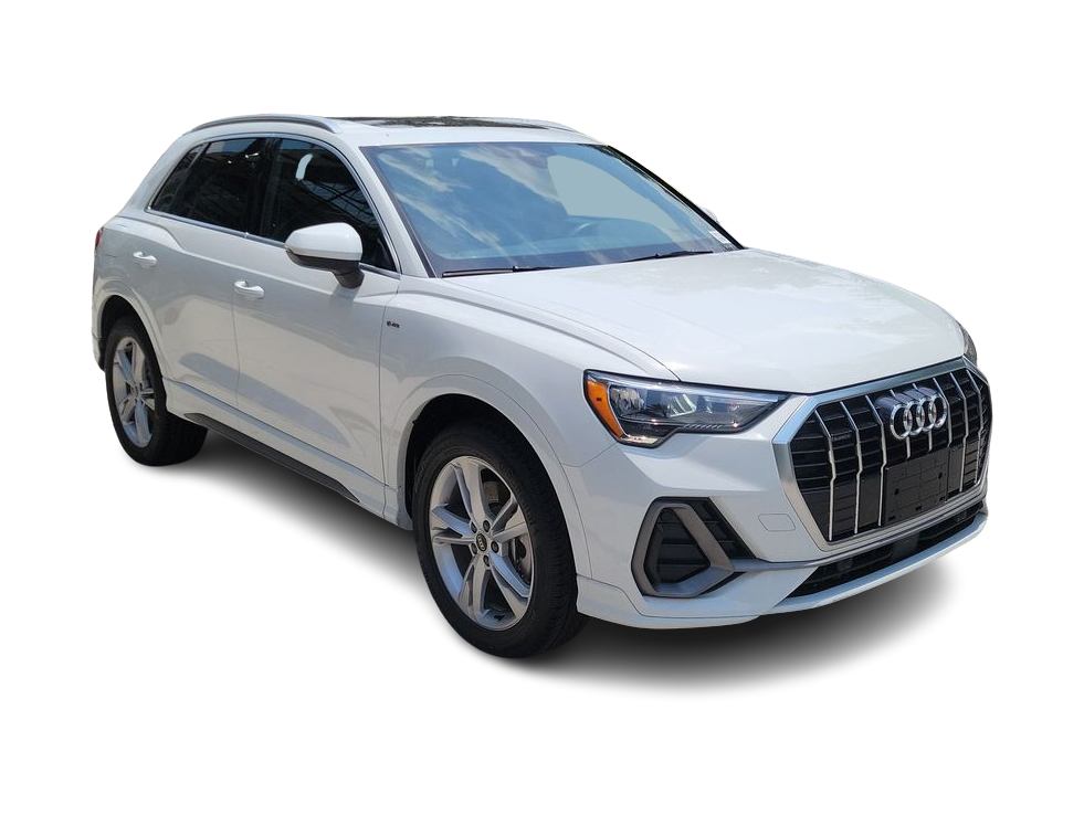 Thumbnail: 2021 Audi Q3 - 20