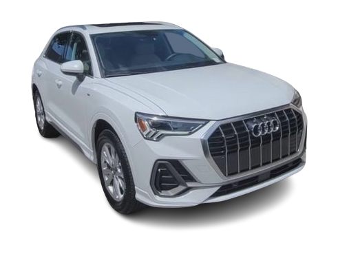 Thumbnail: 2025 Audi Q3 - 21