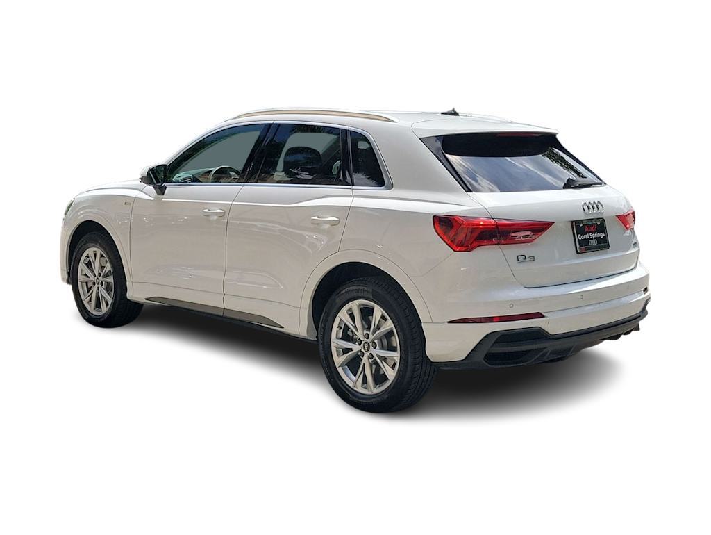 Thumbnail: 2025 Audi Q3 - 27