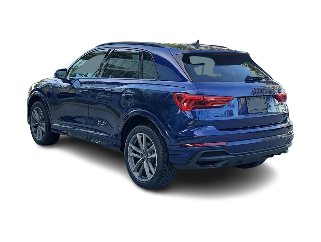 Thumbnail: 2023 Audi Q3 - 26