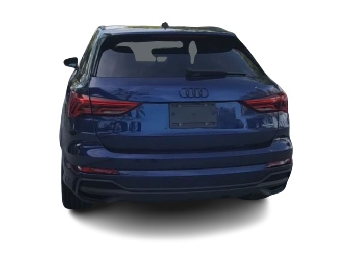 Thumbnail: 2023 Audi Q3 - 22