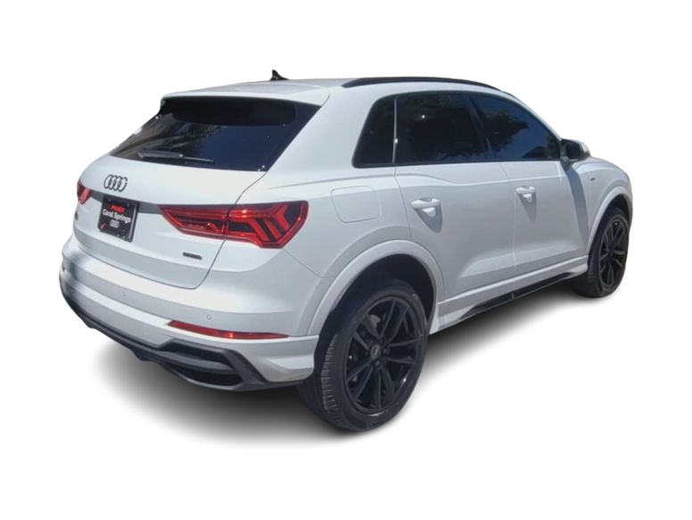 Thumbnail: 2024 Audi Q3 - 21