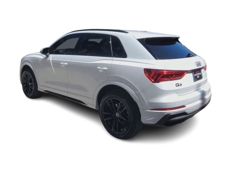 Thumbnail: 2024 Audi Q3 - 4