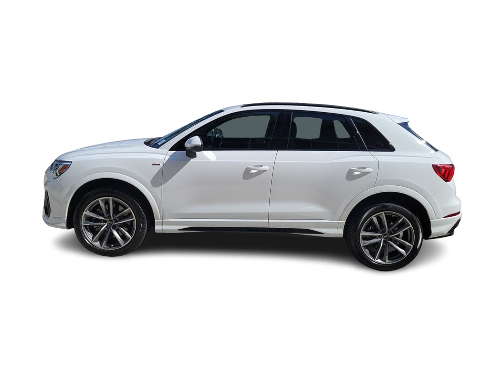 Thumbnail: 2025 Audi Q3 - 24