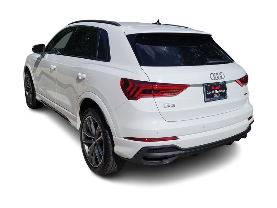 Thumbnail: 2025 Audi Q3 - 25