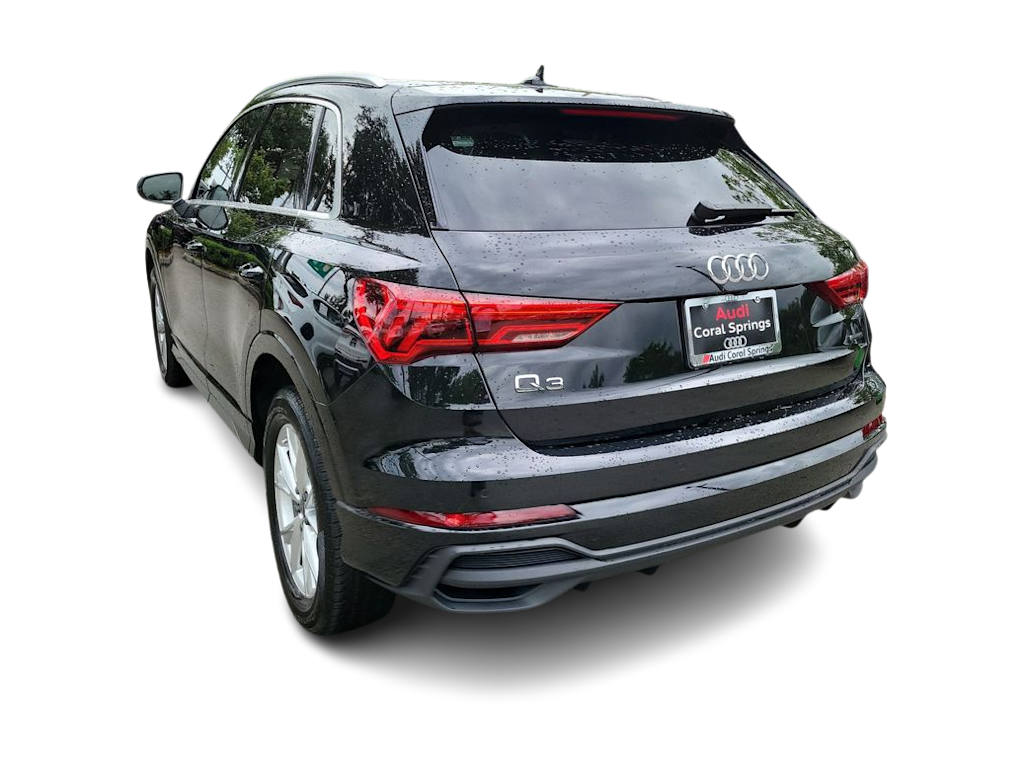 Thumbnail: 2025 Audi Q3 - 4