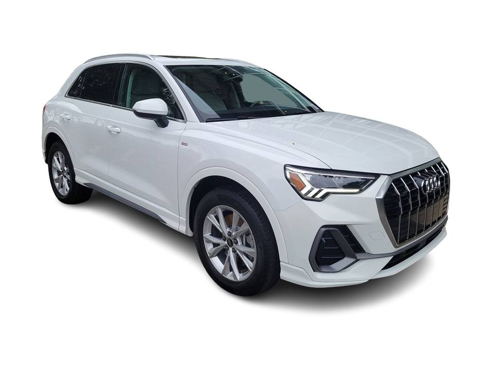 Thumbnail: 2023 Audi Q3 - 20