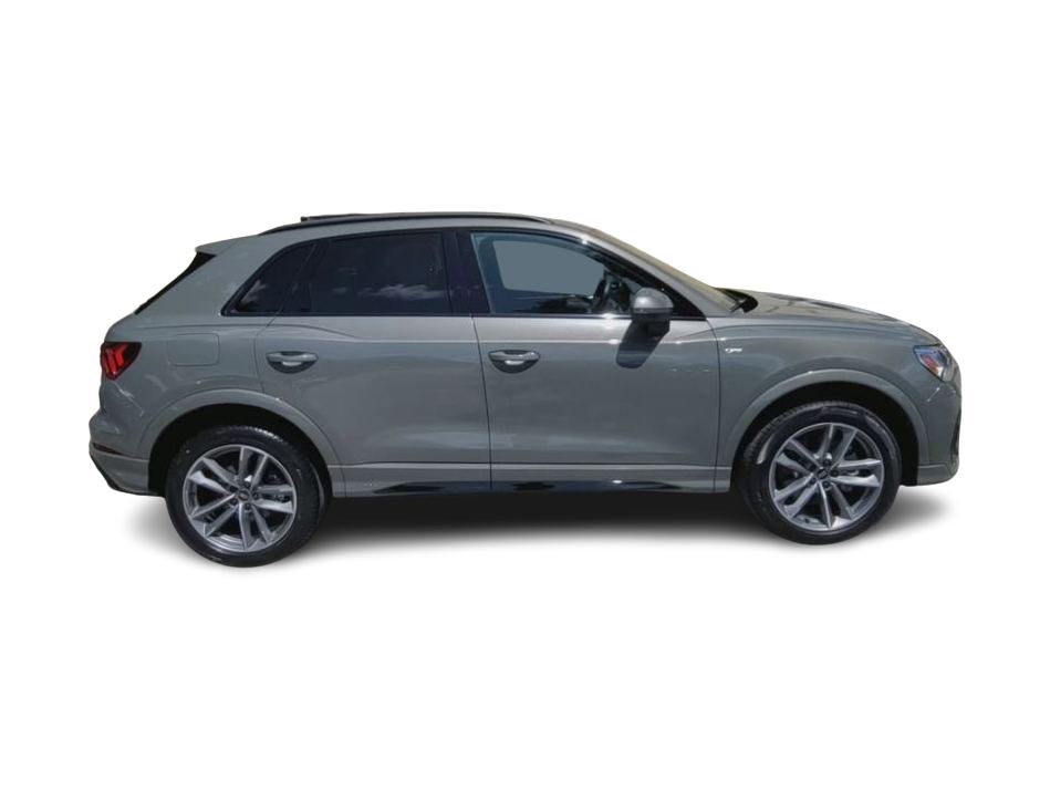 Thumbnail: 2024 Audi Q3 - 23