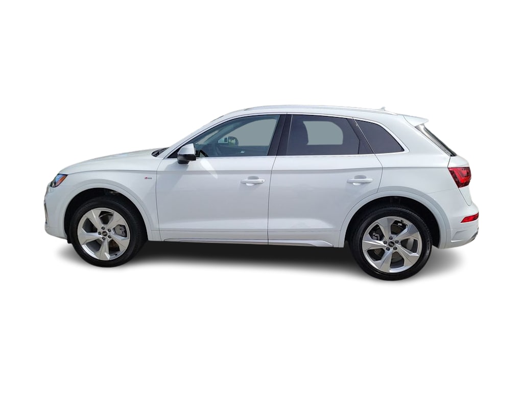 Thumbnail: 2023 Audi Q5 - 3