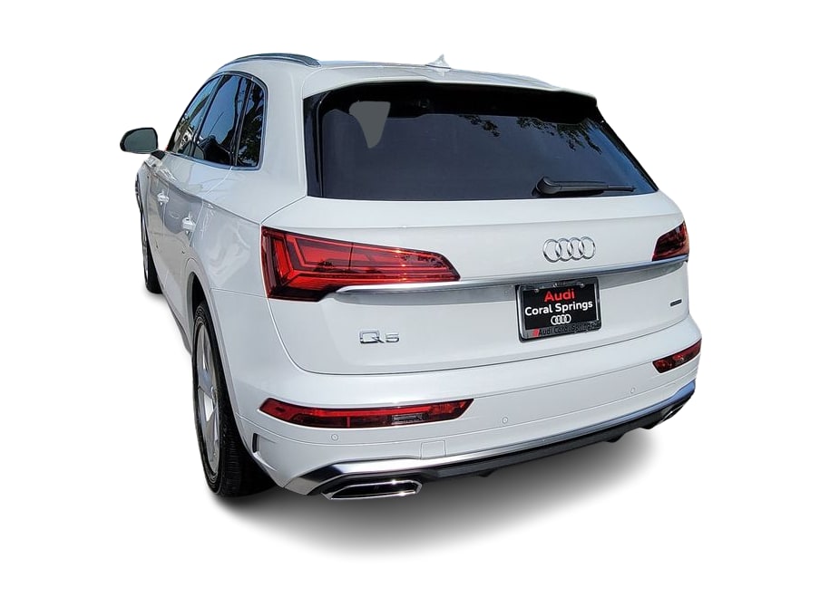 Thumbnail: 2023 Audi Q5 - 4