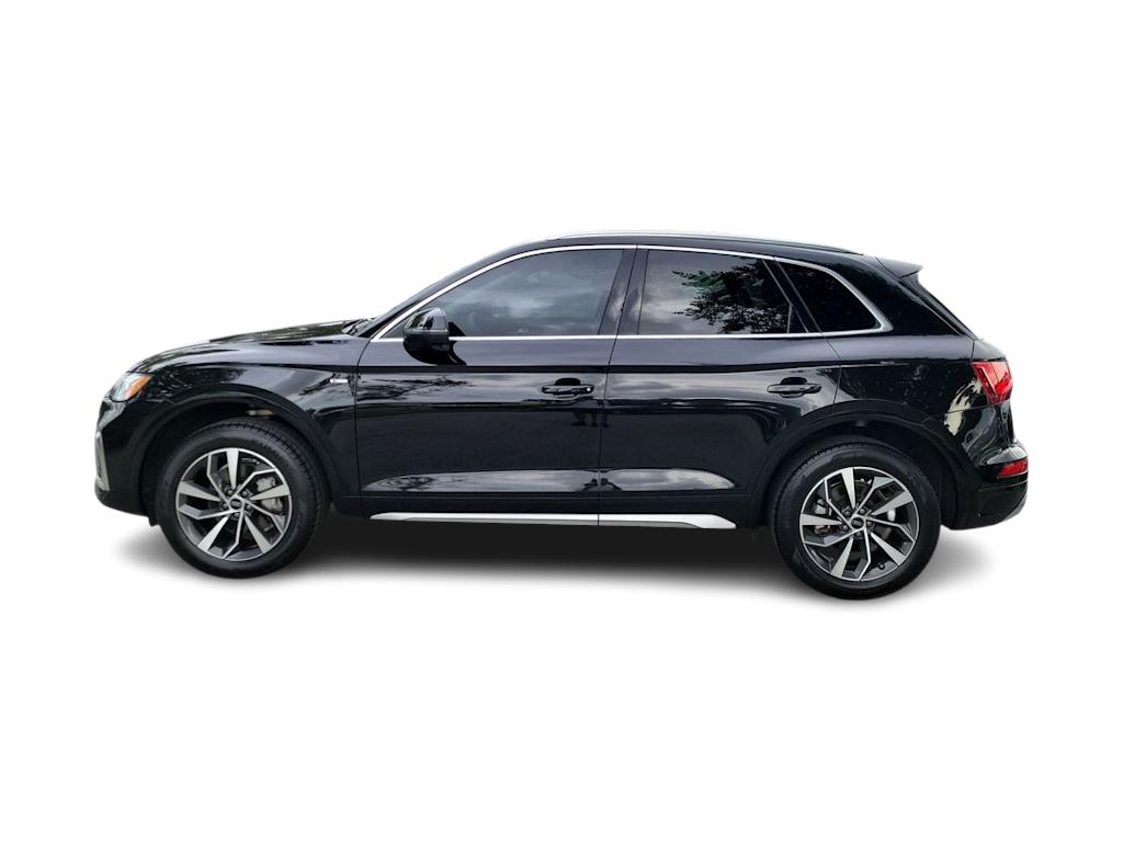 Thumbnail: 2023 Audi Q5 - 3