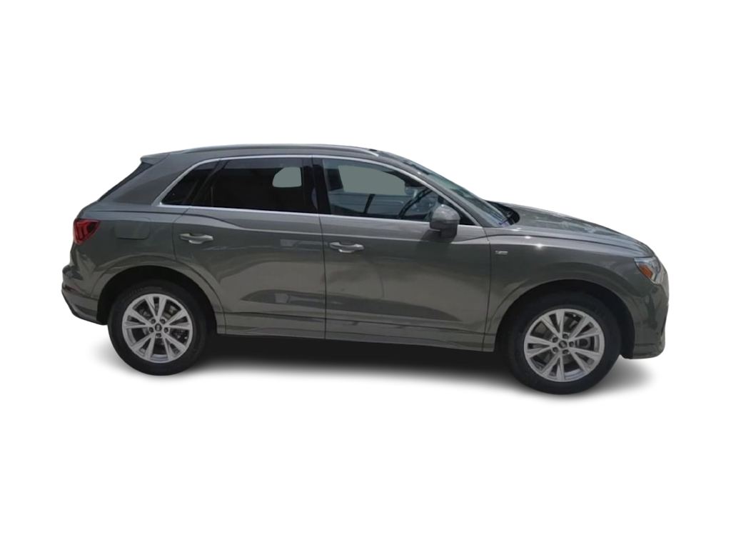 Thumbnail: 2024 Audi Q3 - 23