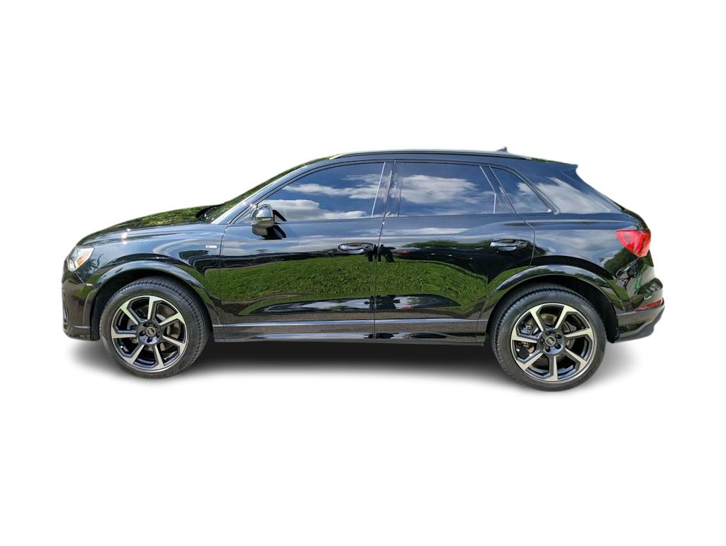 Thumbnail: 2025 Audi Q3 - 25