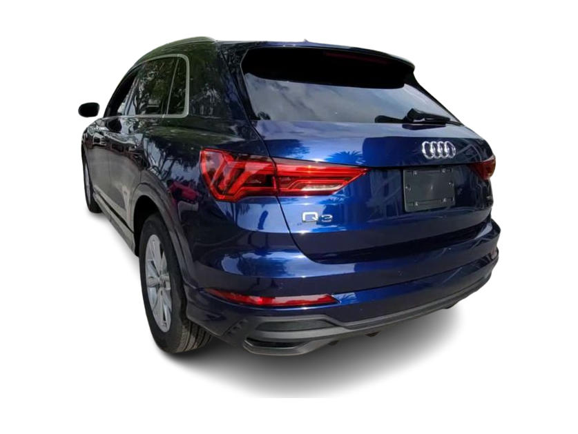 Thumbnail: 2023 Audi Q3 - 3