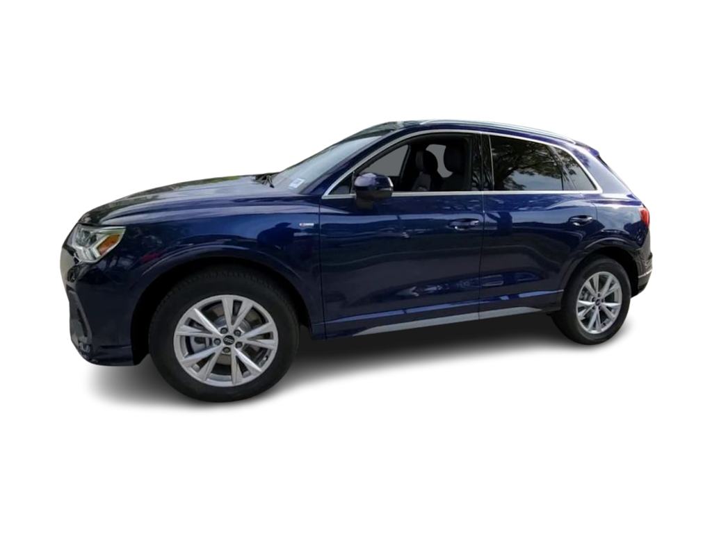 Thumbnail: 2023 Audi Q3 - 2