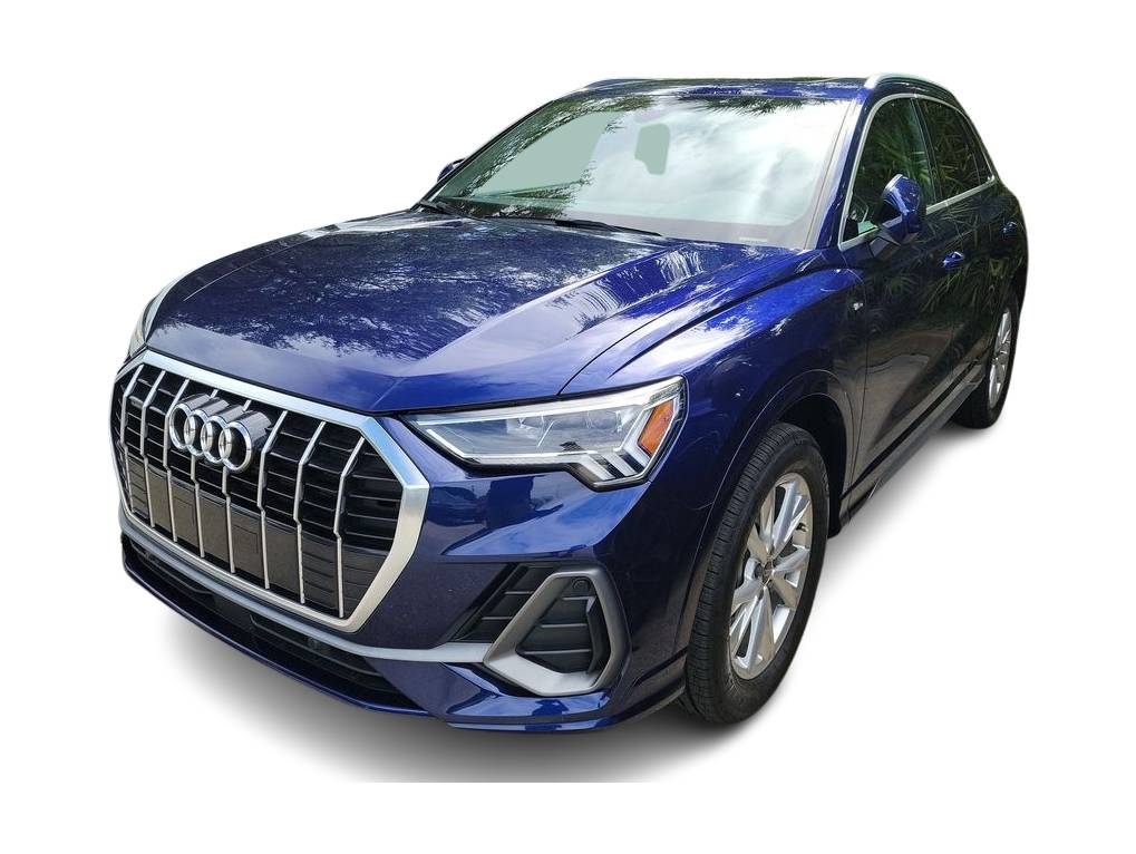 Thumbnail: 2023 Audi Q3 - 12