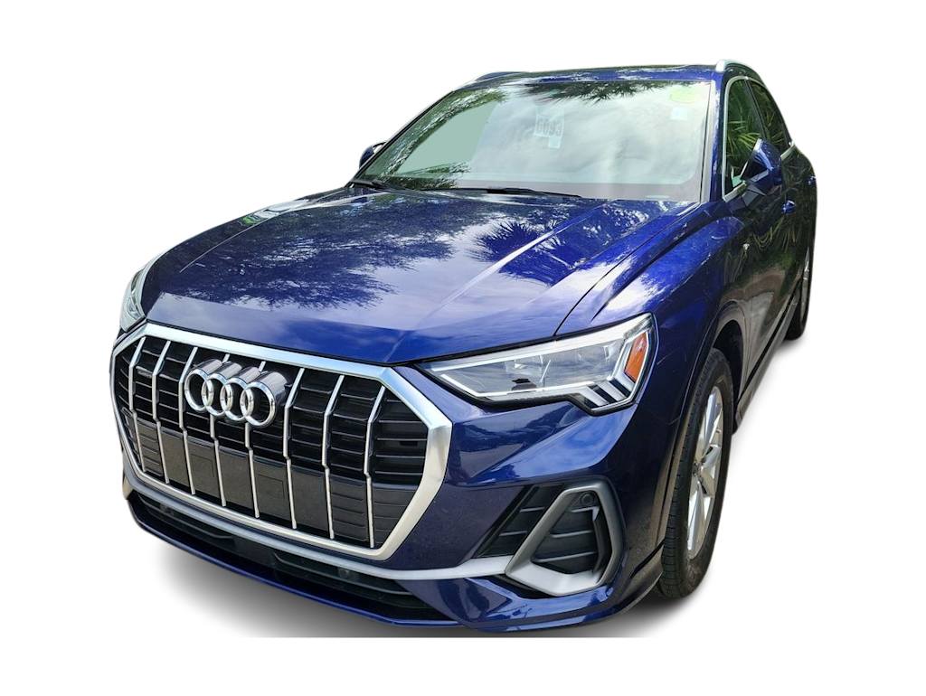 Thumbnail: 2023 Audi Q3 - 16