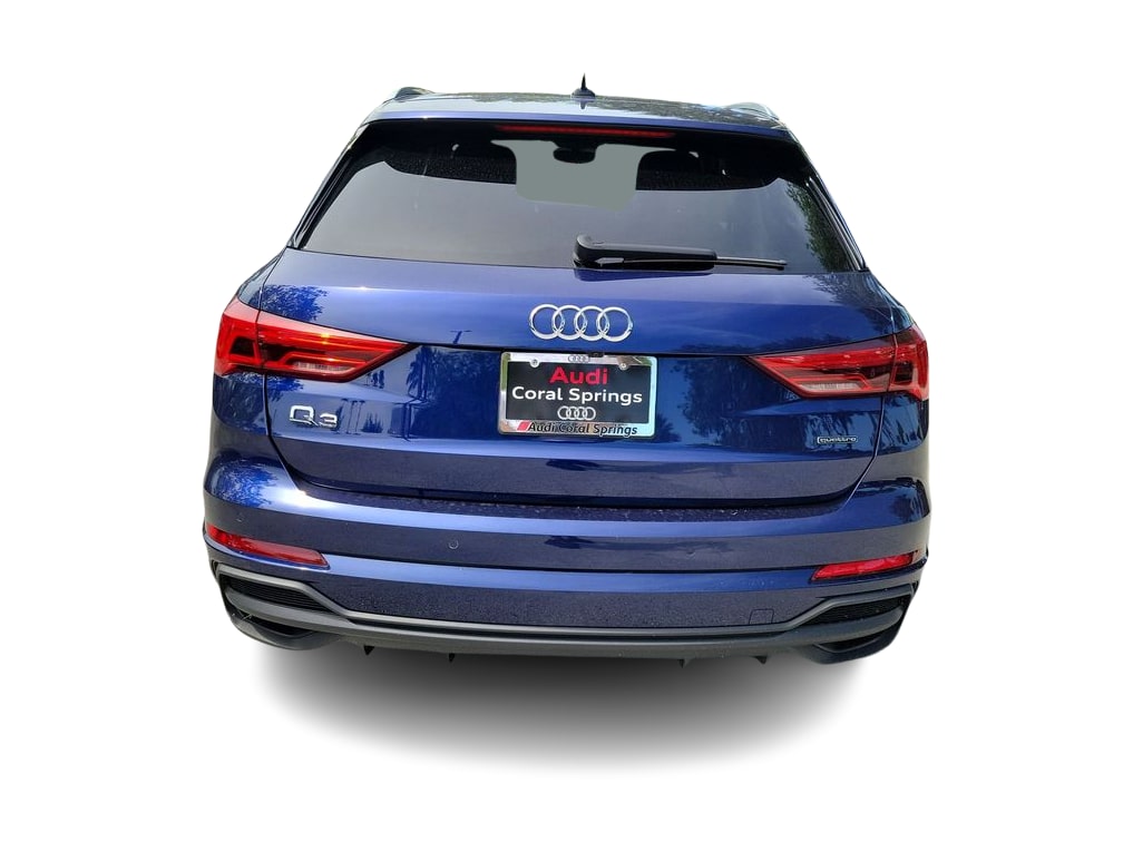Thumbnail: 2023 Audi Q3 - 5