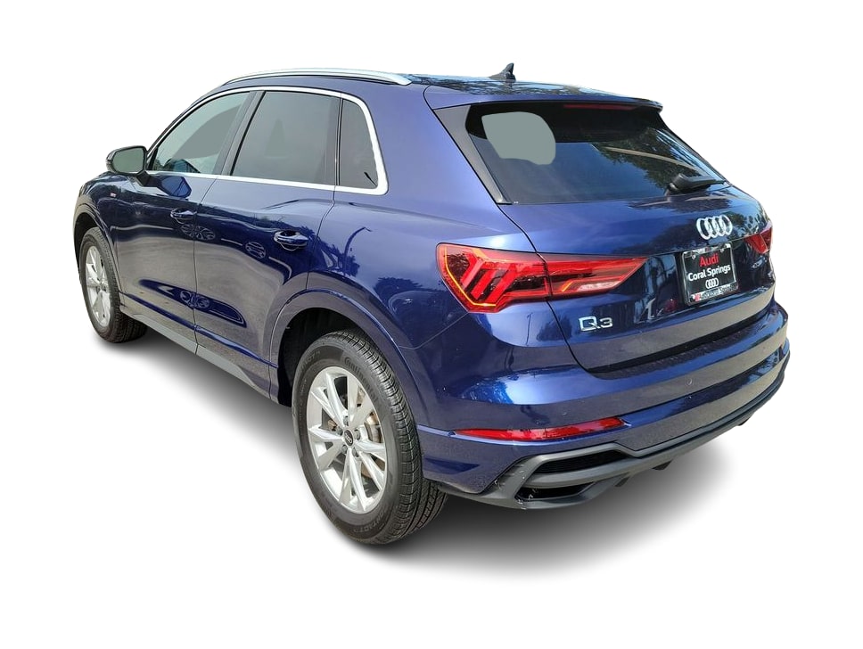 Thumbnail: 2023 Audi Q3 - 25