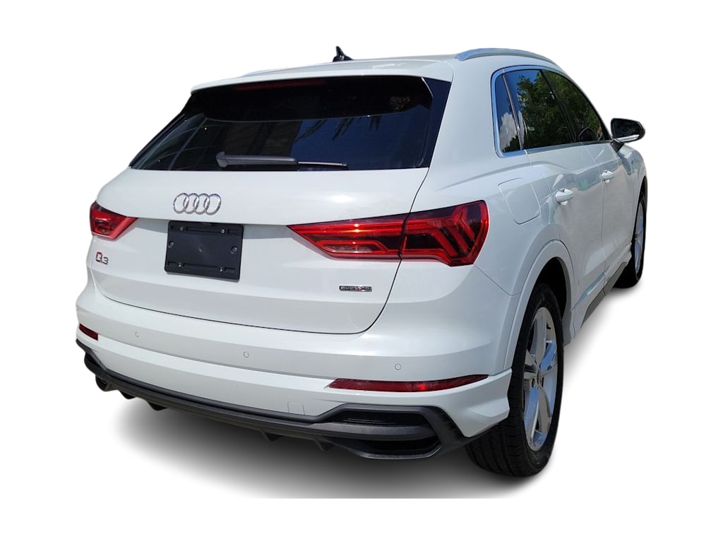 Thumbnail: 2023 Audi Q3 - 19