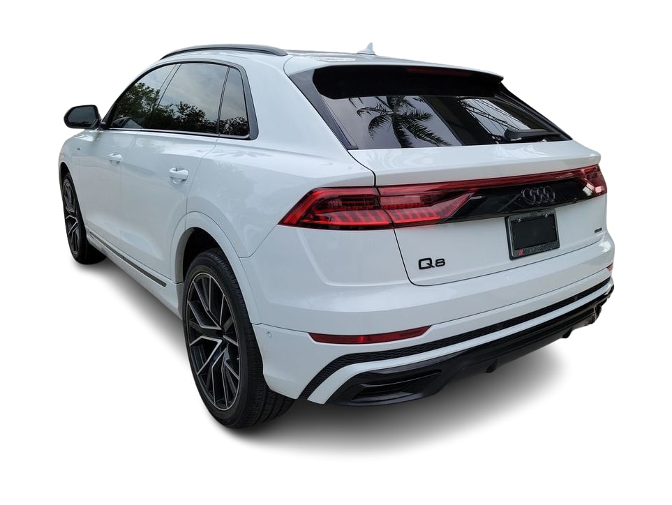 Thumbnail: 2023 Audi Q8 - 4